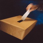 Partidos defendem eleições antecipadas como forma de sair da crise. Partidos defendem eleições antecipadas como forma de sair da crise.