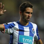Moutinho anotou um dos gols que classificou o FC Porto para a final