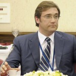 Passos Coelho apresenta Governo reduzido de 11 ministros Passos Coelho apresenta Governo reduzido de 11 ministros