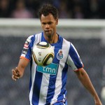 Rolando faz dois gols e Porto é Campeão da Super Taça Rolando faz dois gols e Porto é Campeão da Super Taça