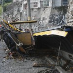 Bondinho de Santa Teresa ficou completamente destruído após acidente Bondinho de Santa Teresa ficou completamente destruído após acidente