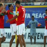 Portugueses comemoram gol sobre o Brasil, mas perdem na semifinal Portugueses comemoram gol sobre o Brasil, mas perdem na semifinal