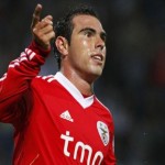 Bruno César celebra o seu gol no jogo frente ao Portimonense