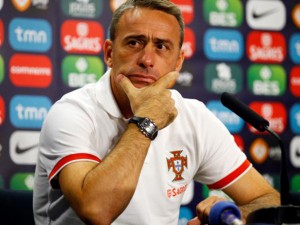Bento divulga a lista de pré convocados para o Mundial-2014
