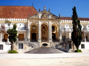 Acordo permitirá a estudantes brasileiros usar o exame para estudar na universidade de coimbra