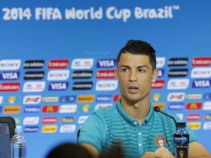 Cristiano-Ronaldo-em-coletiva
