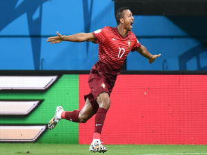 Nani marca o primeiro gol, mas Portugal fica no empate com os EUA